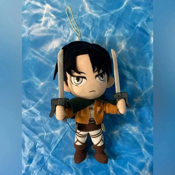 Attack on Titan - Funimation - Levi Ackerman with Swords Plush - Picture 4 of 14